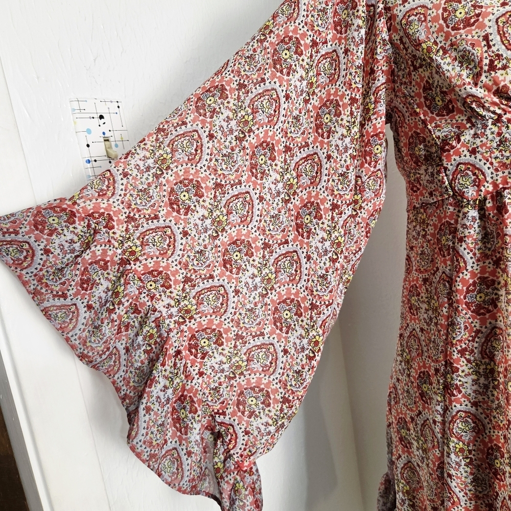 Betsey Johnson Pink & Red Paisley Dress, Long Bell Sleeves, Ruffled Hem, Sz 6 - Picture 7 of 14